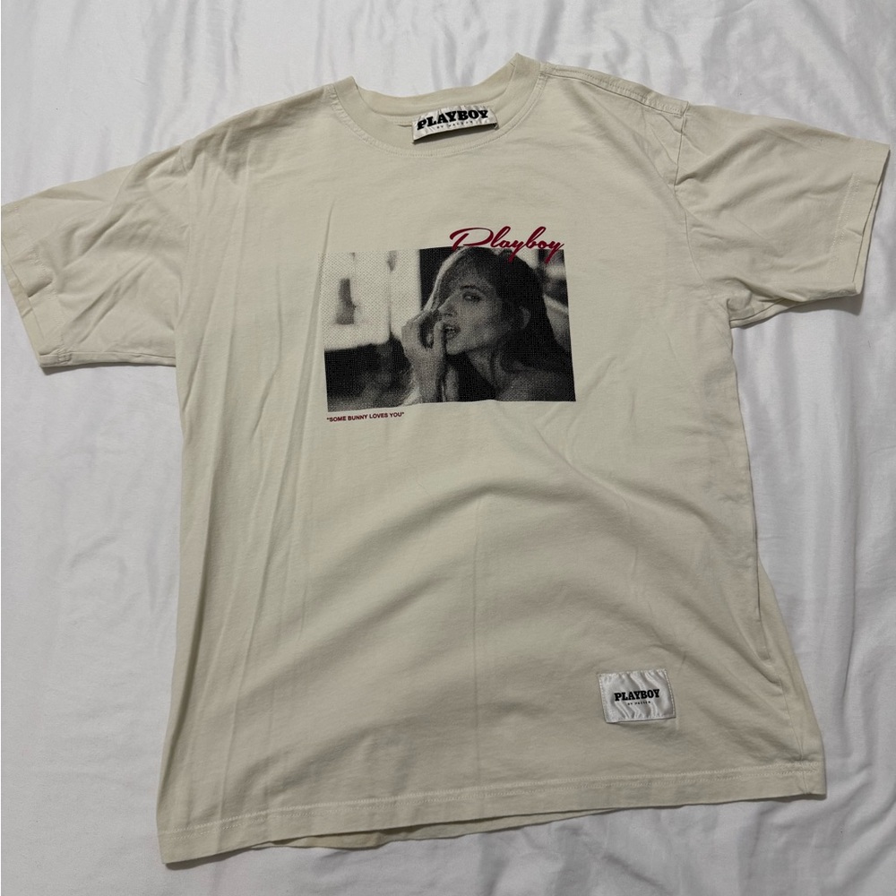 PLAYBOY Cream Graphic Tee